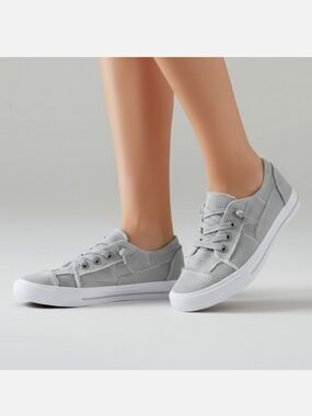 Blowfish Malibu Distressed Gray Women's Sneakers Size 6.5